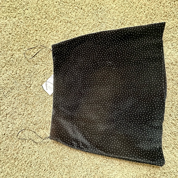 Theory suit with a blazer (size 6) and skirt (size 8). Brand new. - Picture 2 of 5